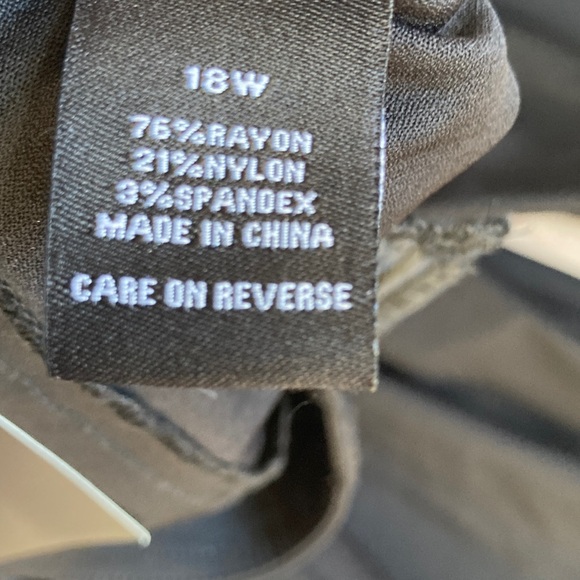 Briggs lux millennium Capri pull on pant black  comfort waistband 18W - Picture 17 of 17